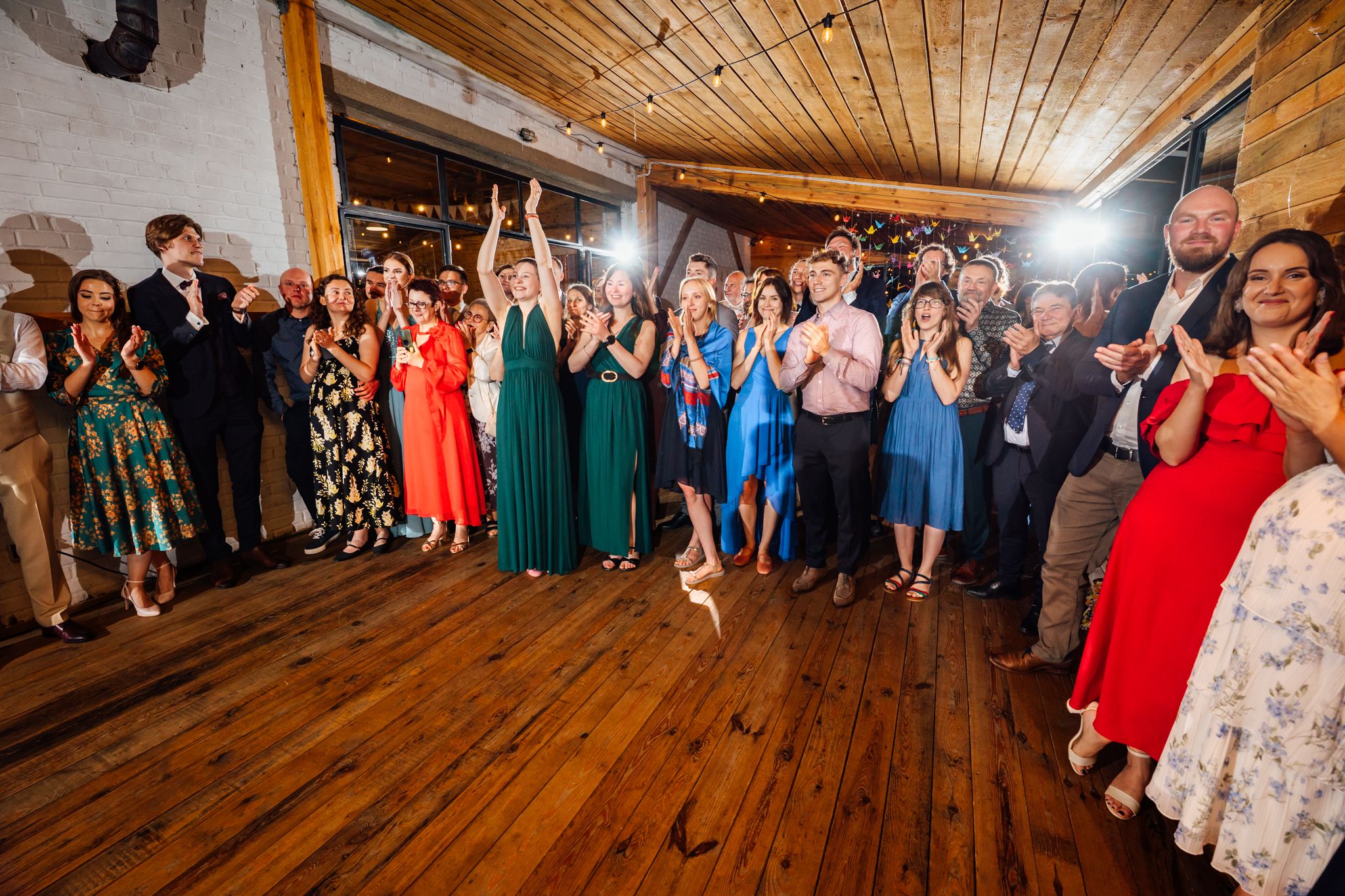 Paulina & Mateusz - wesele w siedlisku Stodoła Kultury - fotografia #85