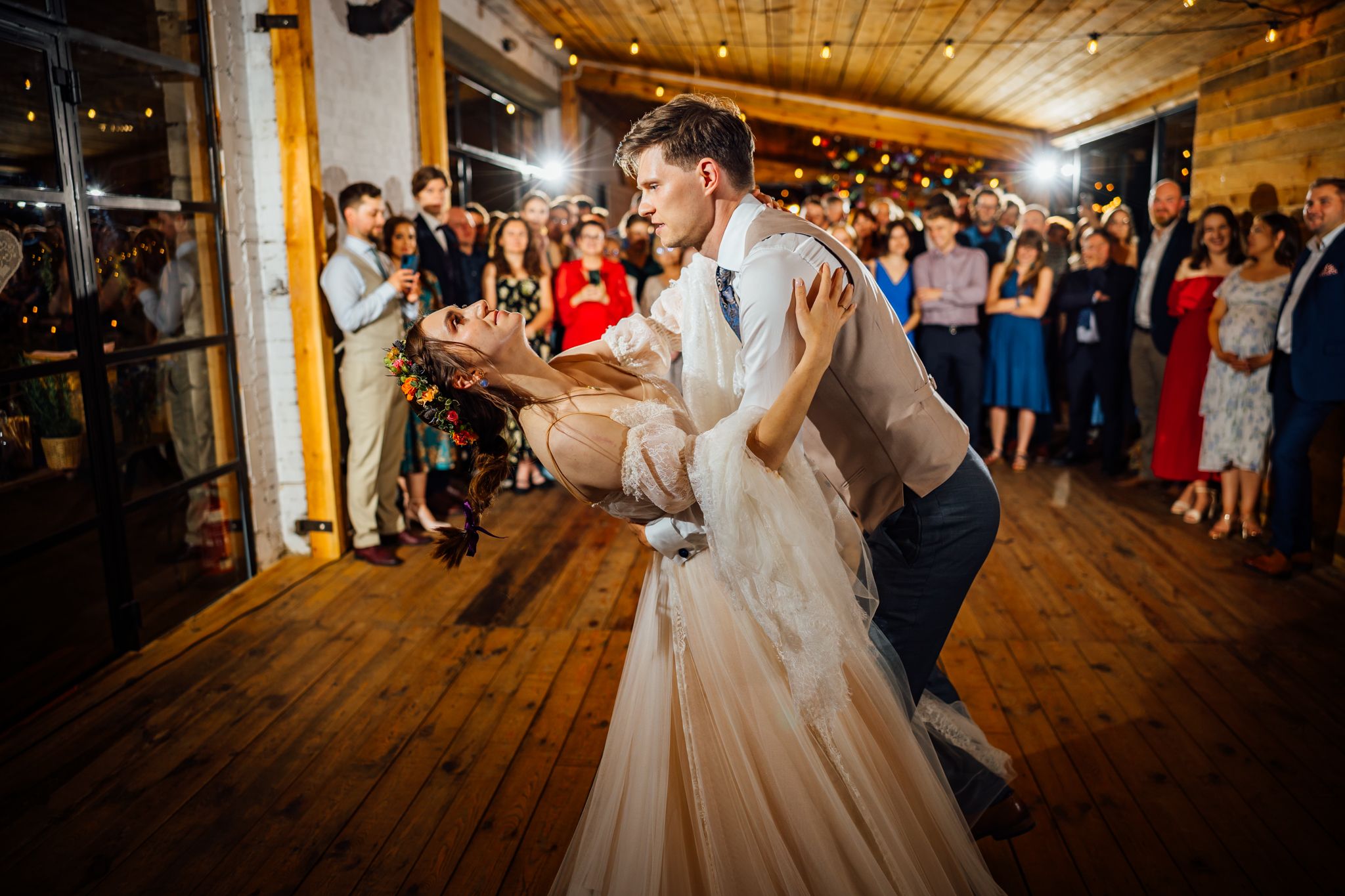 Paulina & Mateusz - wesele w siedlisku Stodoła Kultury - fotografia #82