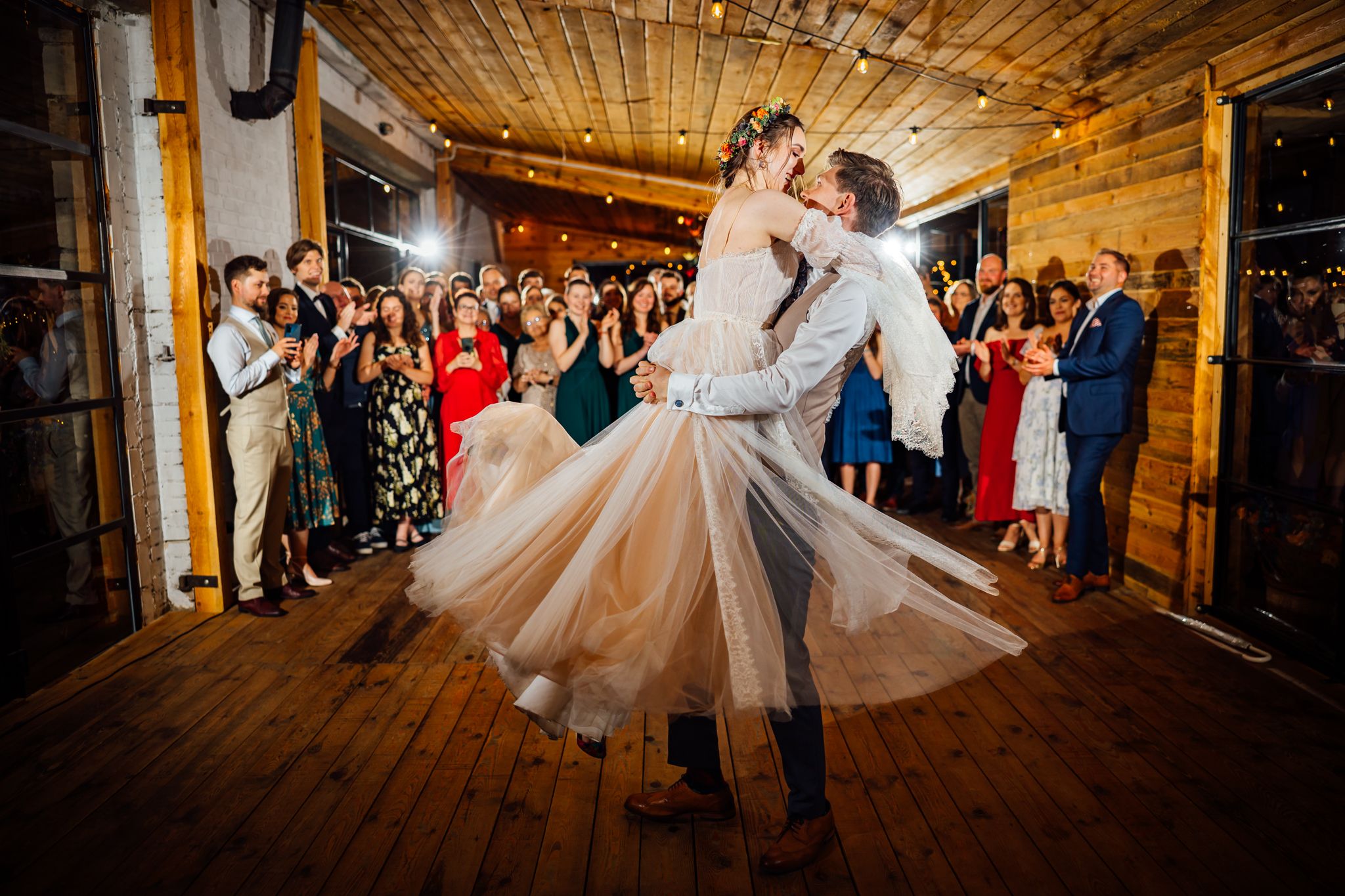 Paulina & Mateusz - wesele w siedlisku Stodoła Kultury - fotografia #86