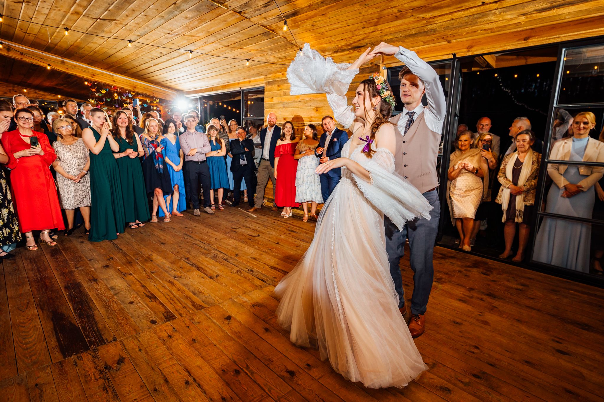 Paulina & Mateusz - wesele w siedlisku Stodoła Kultury - fotografia #88