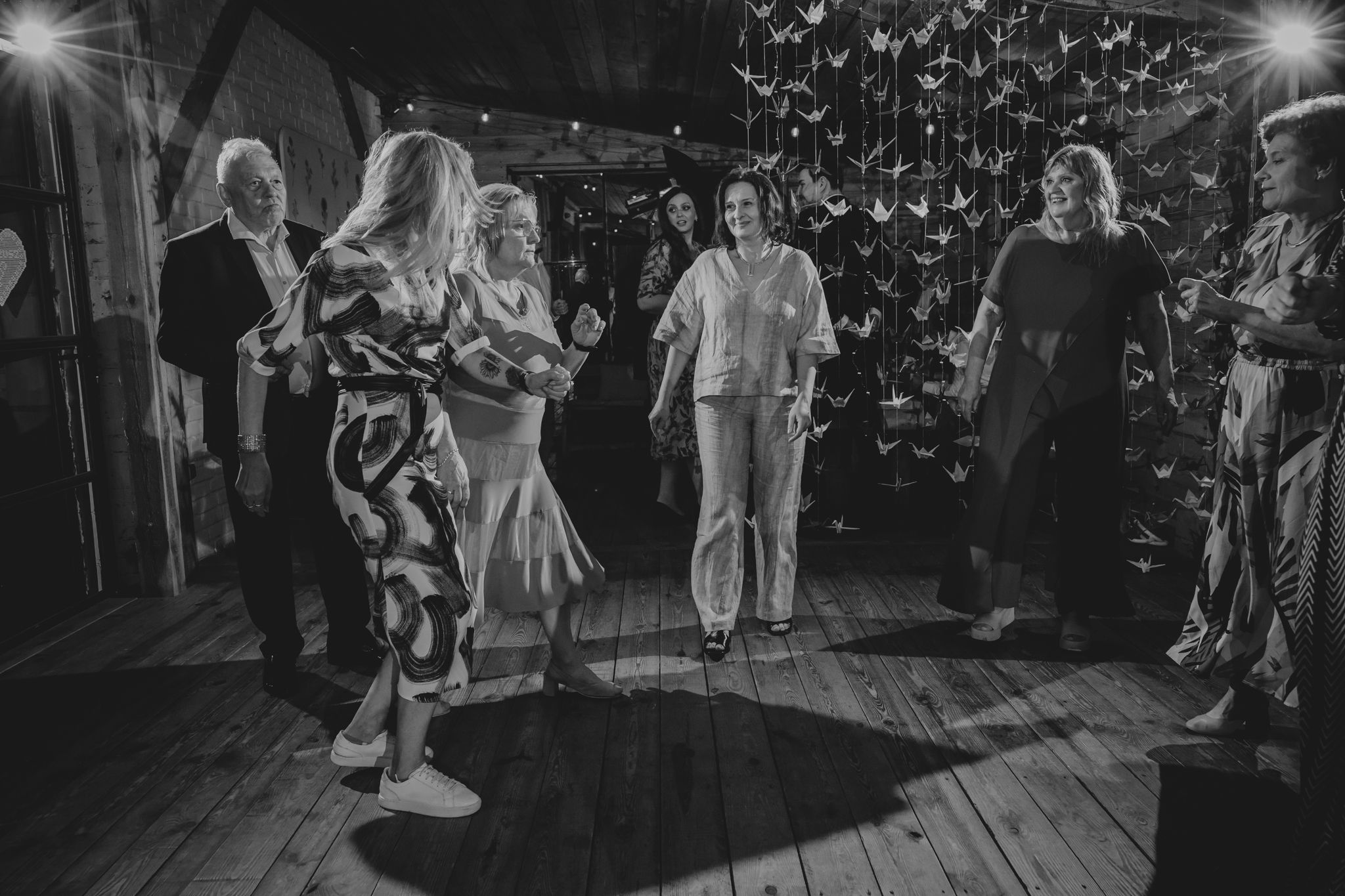 Paulina & Mateusz - wesele w siedlisku Stodoła Kultury - fotografia #94