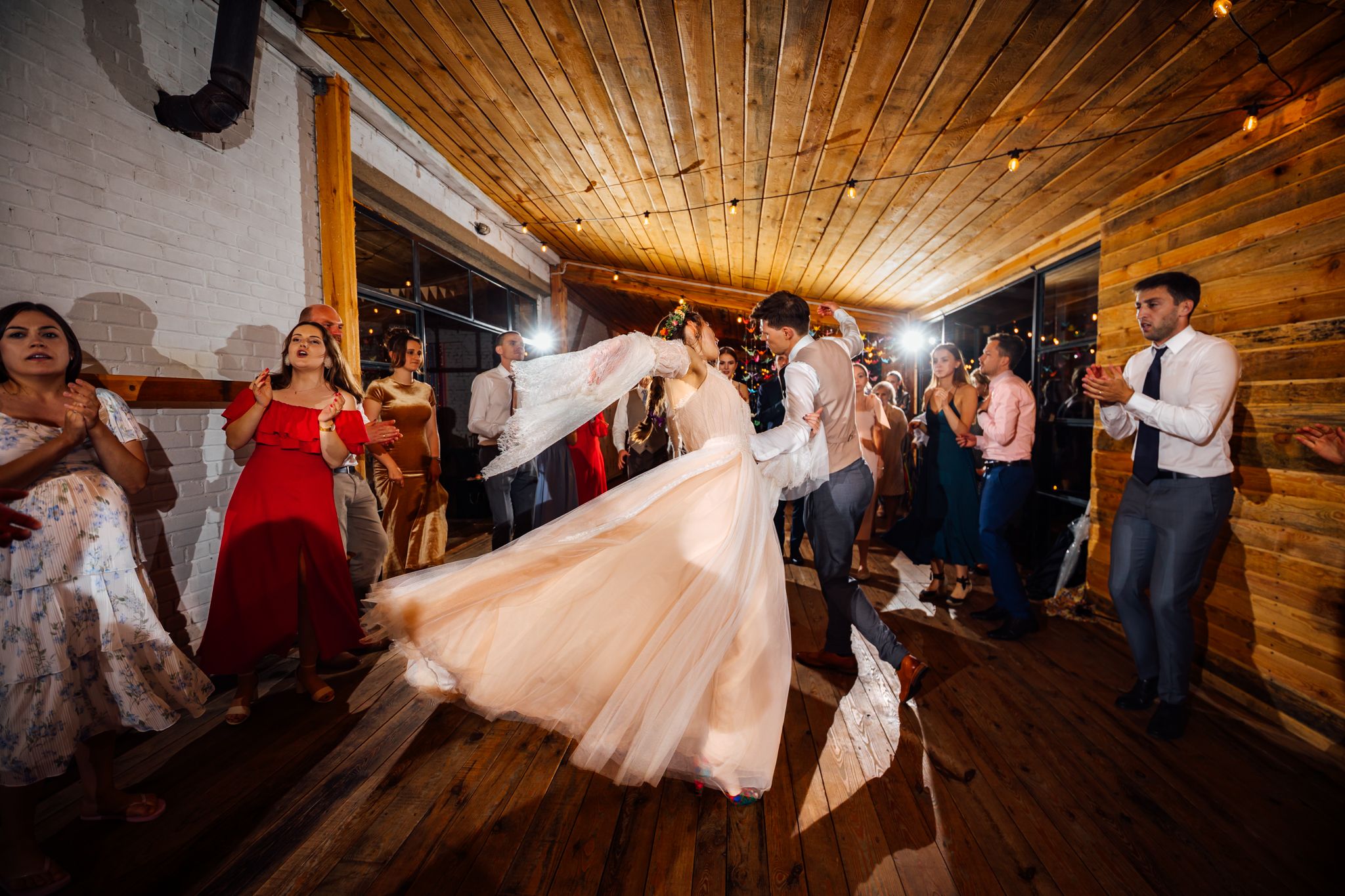 Paulina & Mateusz - wesele w siedlisku Stodoła Kultury - fotografia #108