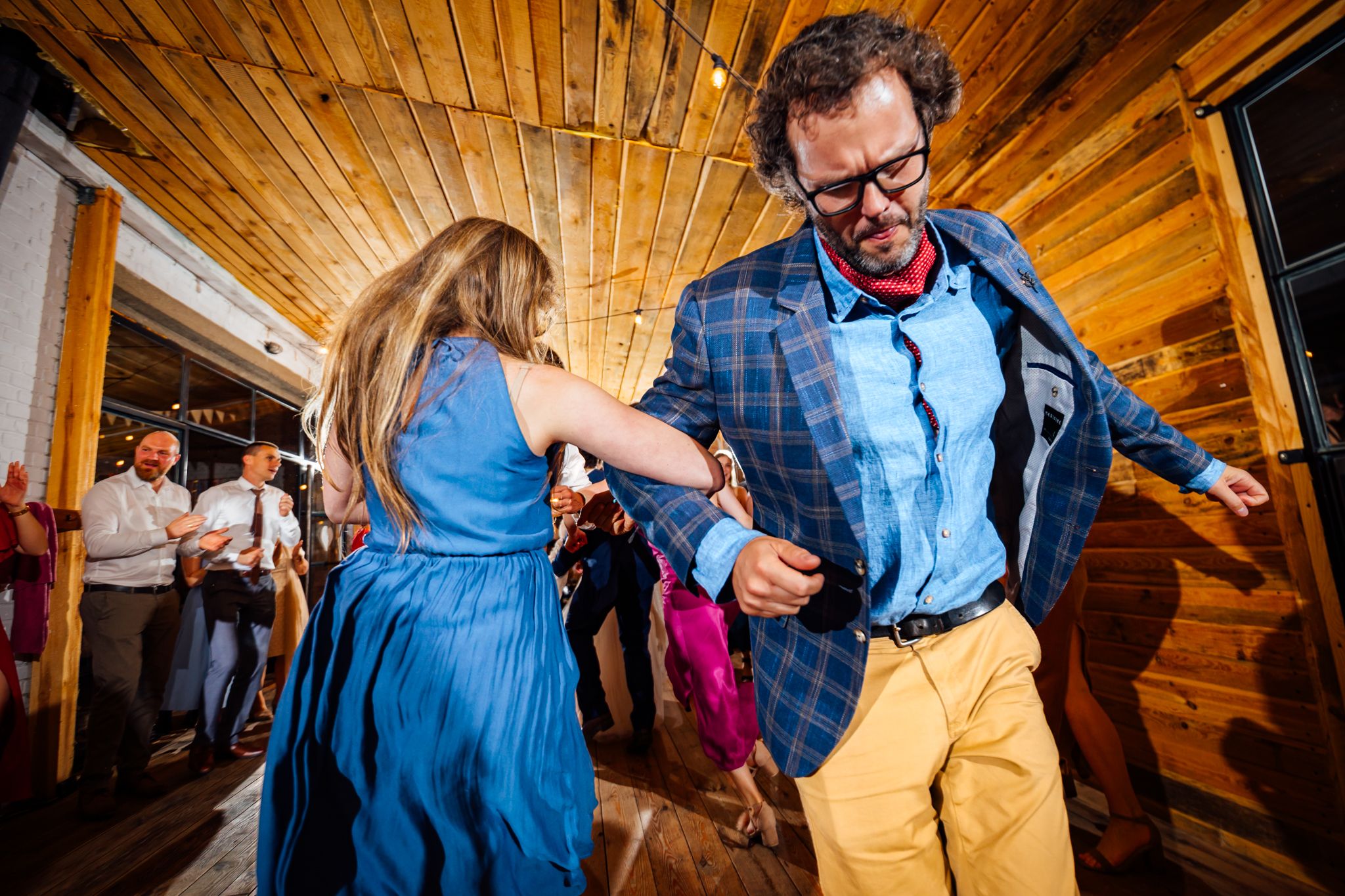 Paulina & Mateusz - wesele w siedlisku Stodoła Kultury - fotografia #107