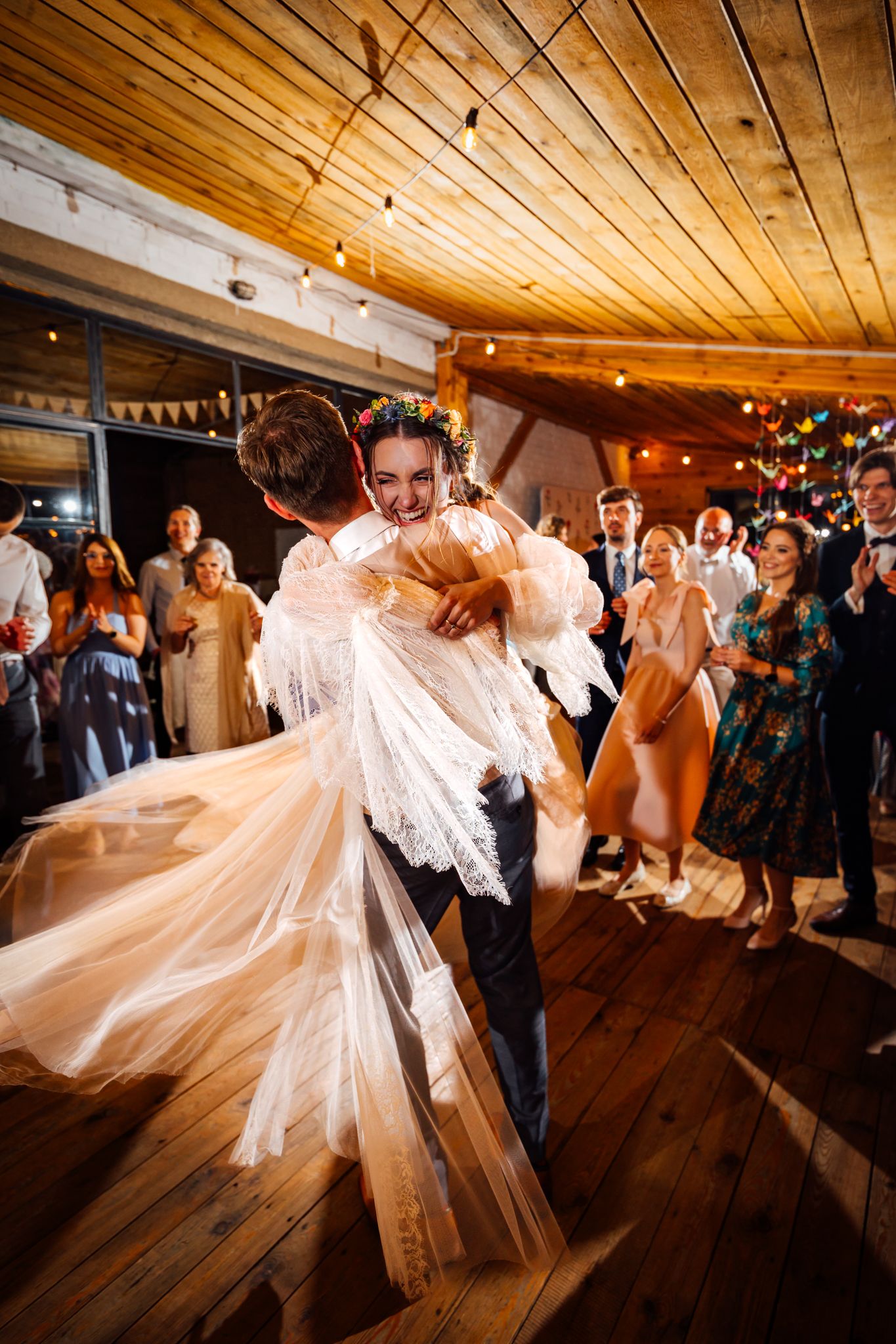 Paulina & Mateusz - wesele w siedlisku Stodoła Kultury - fotografia #111