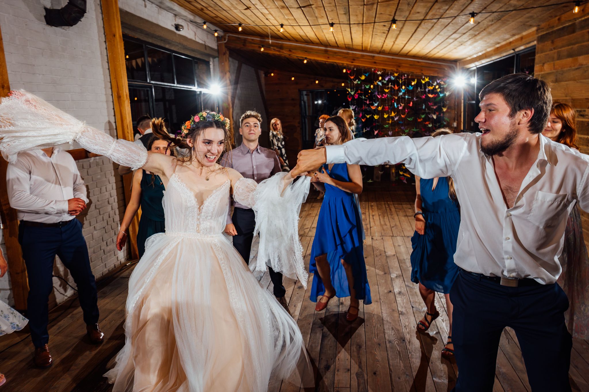 Paulina & Mateusz - wesele w siedlisku Stodoła Kultury - fotografia #121