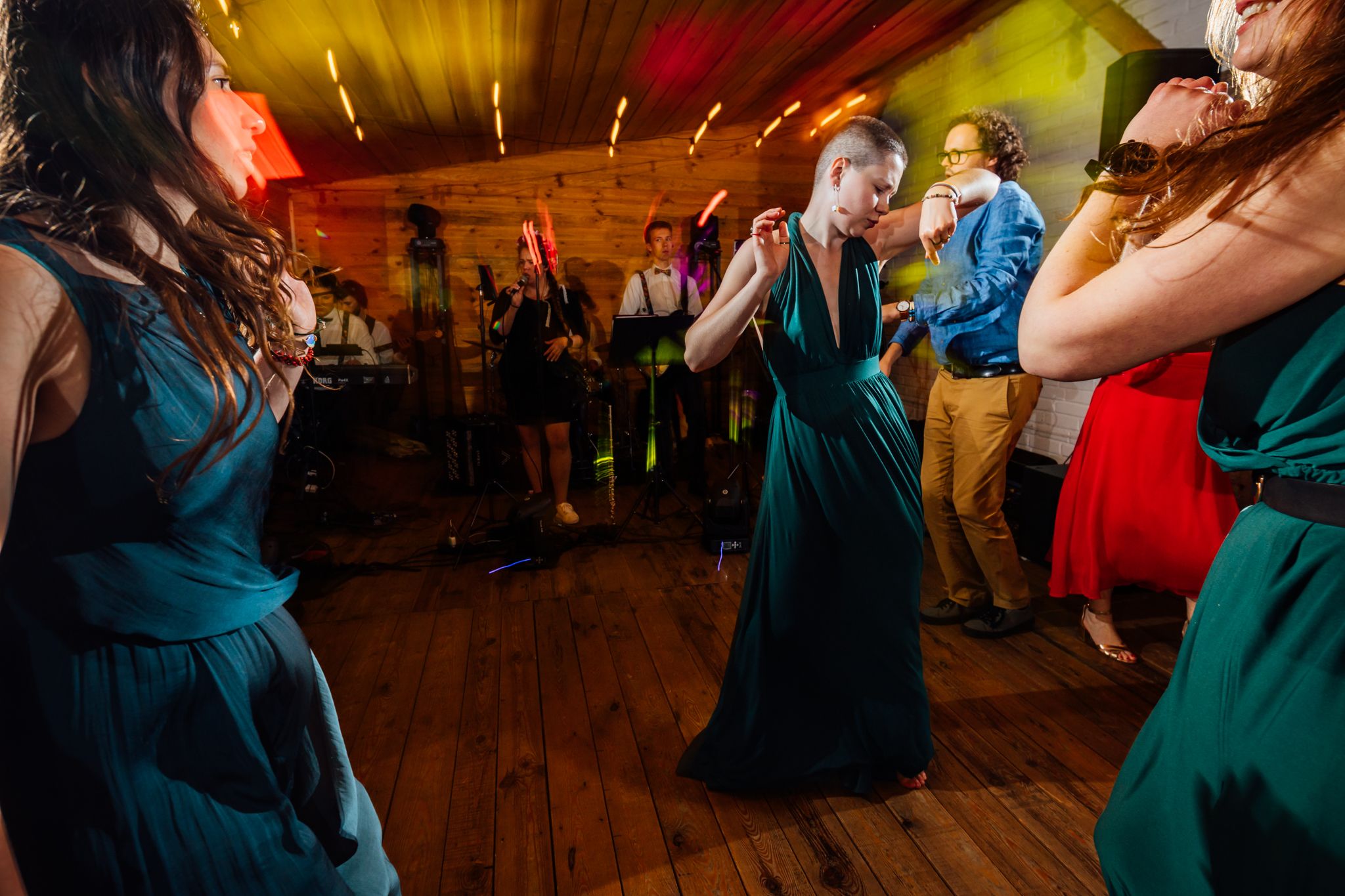 Paulina & Mateusz - wesele w siedlisku Stodoła Kultury - fotografia #122