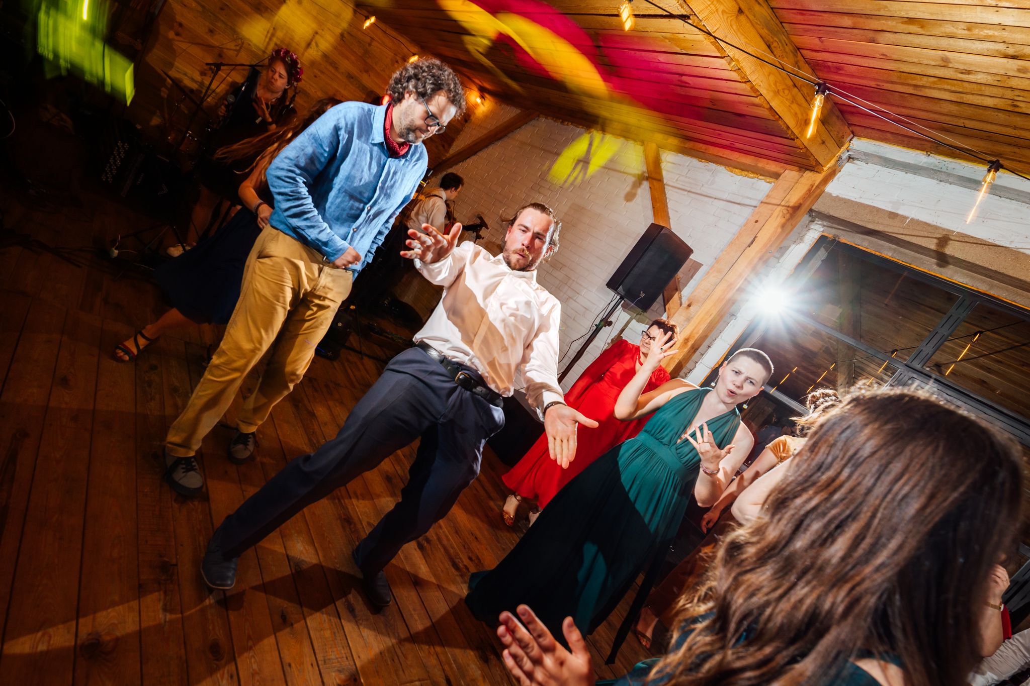 Paulina & Mateusz - wesele w siedlisku Stodoła Kultury - fotografia #125