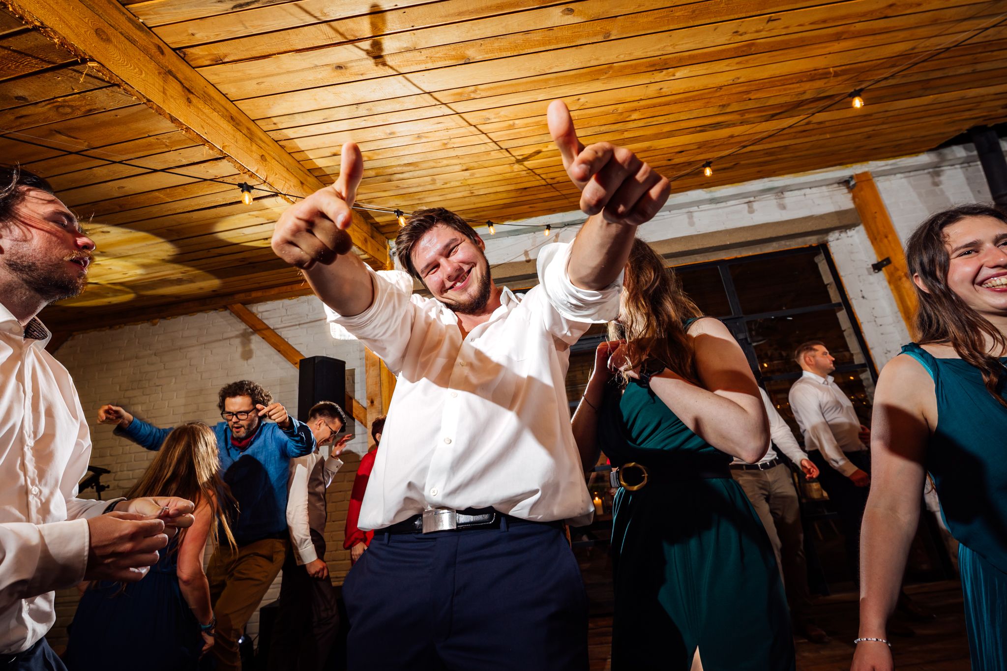 Paulina & Mateusz - wesele w siedlisku Stodoła Kultury - fotografia #128