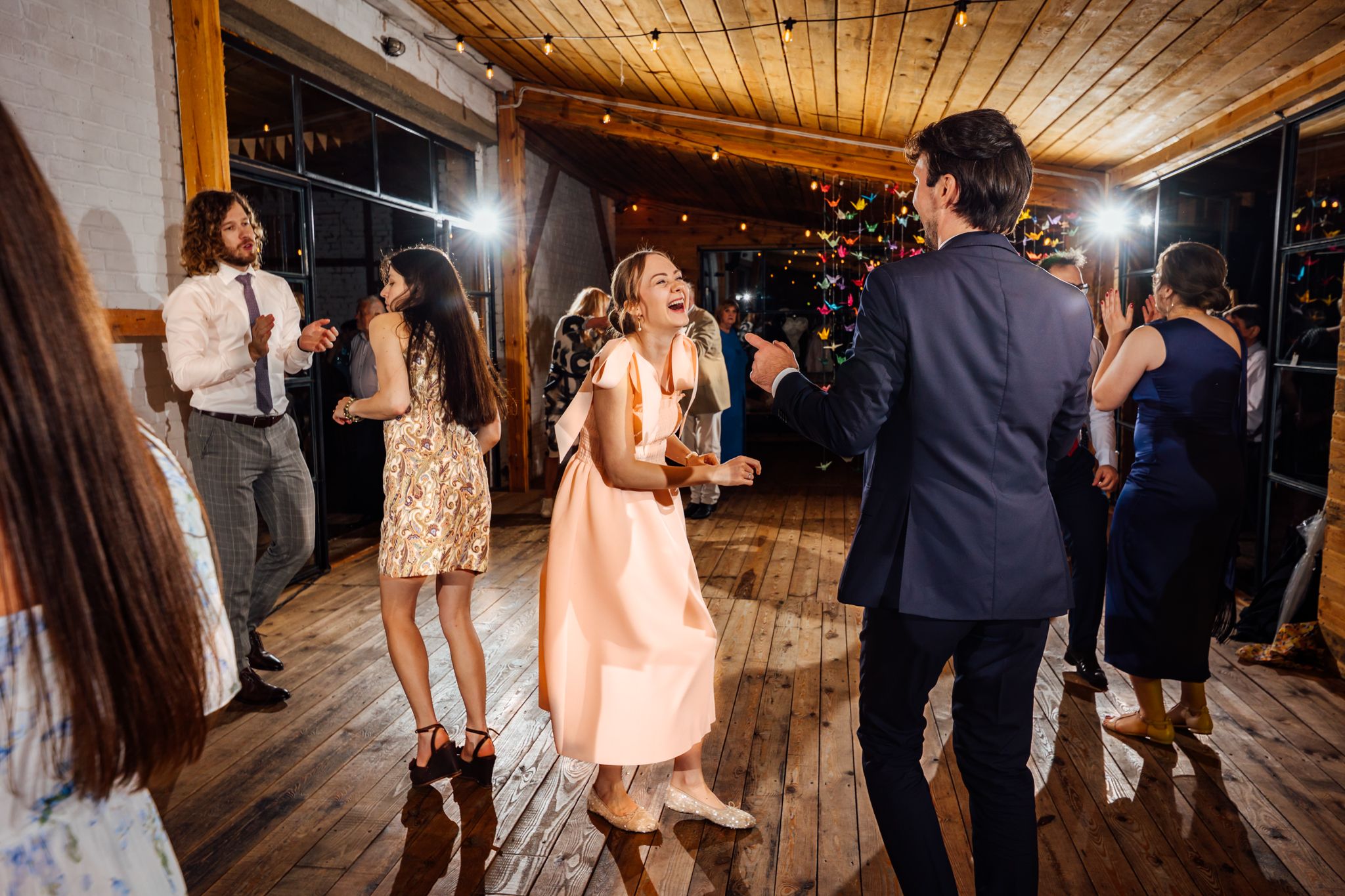 Paulina & Mateusz - wesele w siedlisku Stodoła Kultury - fotografia #133