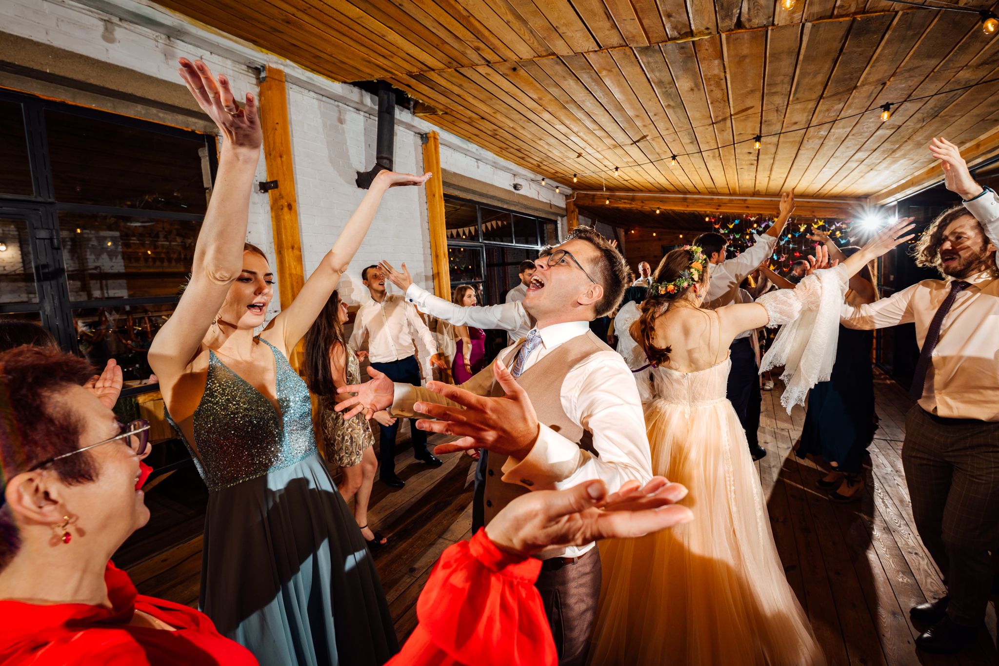 Paulina & Mateusz - wesele w siedlisku Stodoła Kultury - fotografia #129