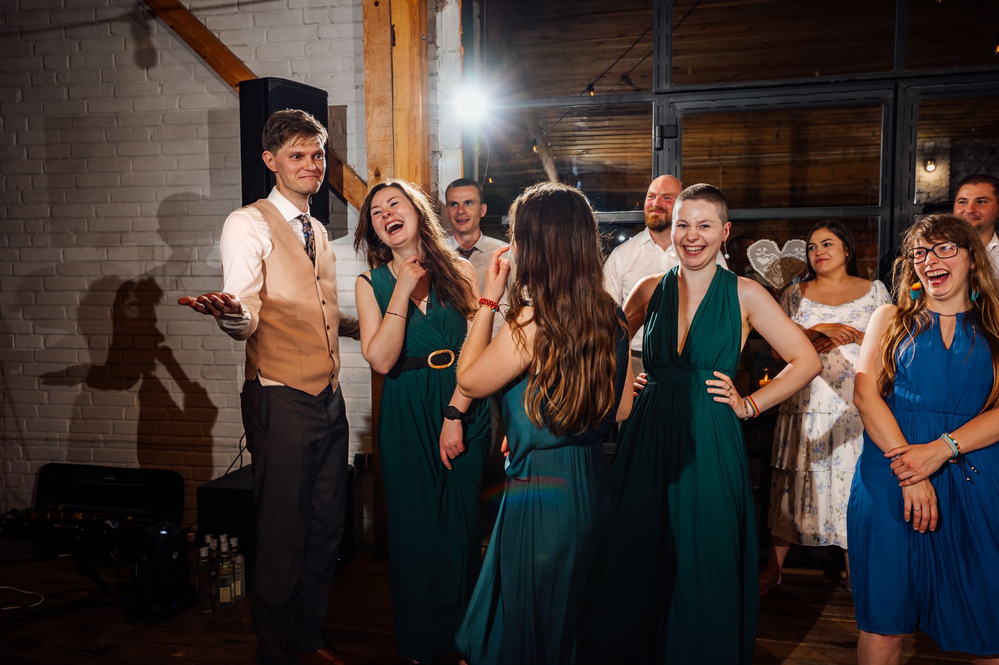 Paulina & Mateusz - wesele w siedlisku Stodoła Kultury - fotografia #148